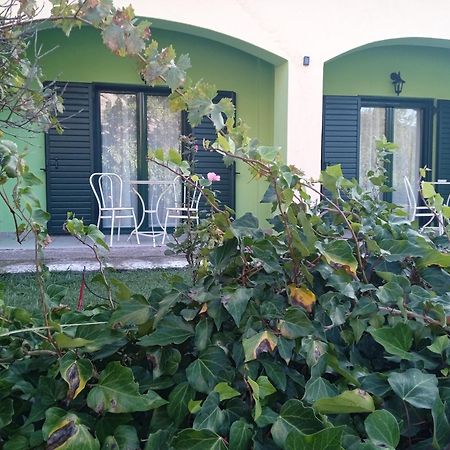Guesthouse Eleftherios Калаврита Экстерьер фото